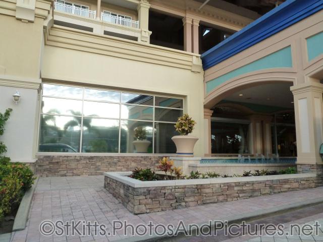 Entrance to Marriott St Kitts.jpg