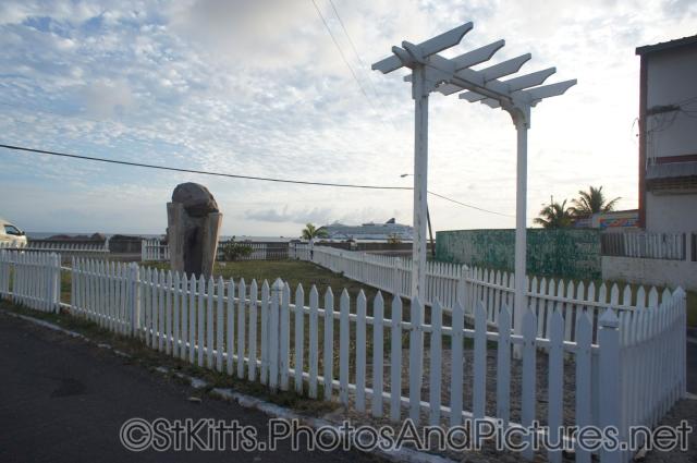 Rock monument in St Kitts.jpg