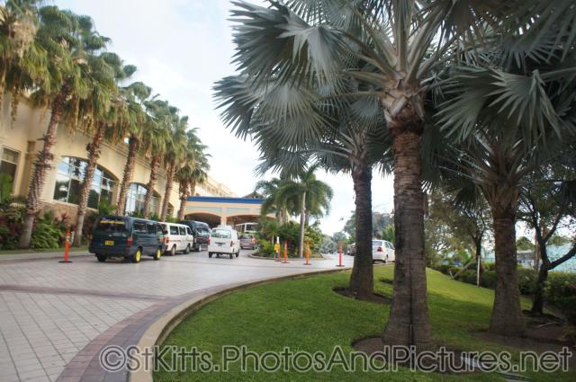 Marriott St Kitts Entrance.jpg